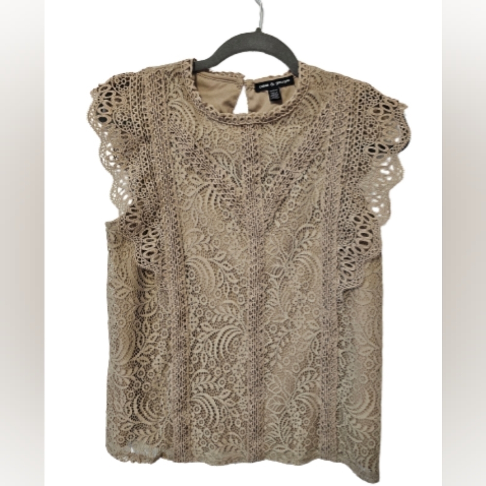 Cable & Gauge Nude Color Lace Top with Cap Sleeve Women's Size Medium - Picture 5 of 9